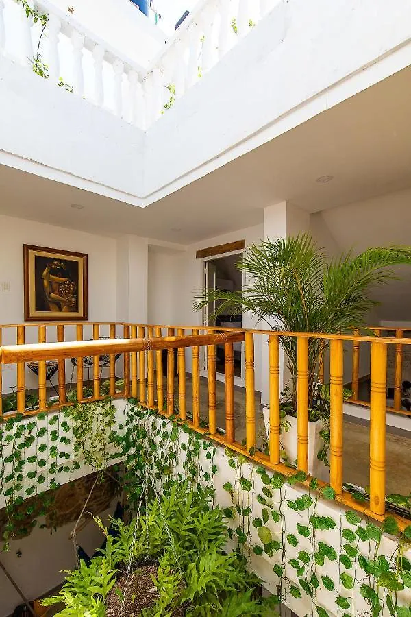 Fun House Pool & Rooftop Best Location Getsemani! Cartagena 0*,  Colombia