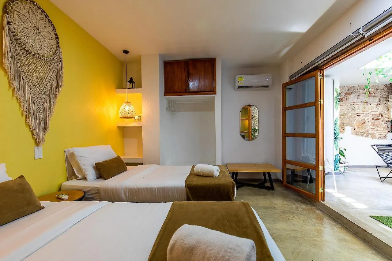 Vakantiehuis Fun House Pool & Rooftop Best Location Getsemani! Cartagena